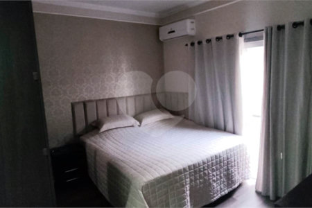 Casa para venda na Vila Carmem