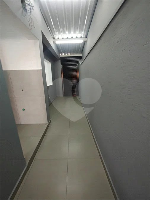 SALÃO COMERCIAL DE 100M² - RECEM REFORMADO