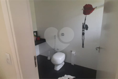 Sobrado com vista cinematográfica no Condomínio Villagio Capriccio/ Louveira- SP.