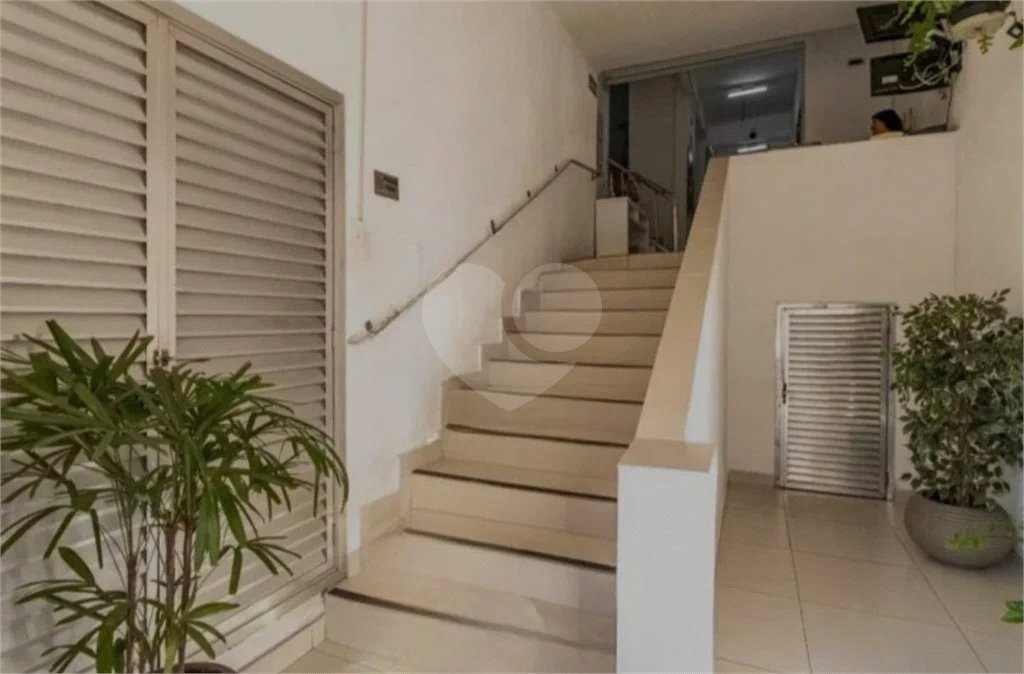 Apartamento á venda no Centro de São Paulo de 26m² com 1 dormitório