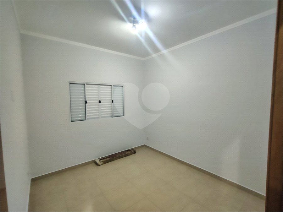 Casa à venda com 3 quartos, sendo 1 suíte,  no condomínio Bosque São Carlos, São Carlos - SP
