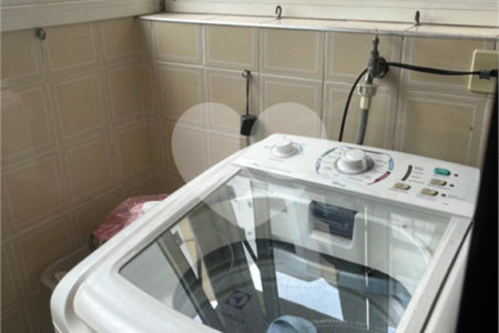 á venda Excelente Apto Mobiliado na Barra Funda - 1 Quarto e Sacada - Aceita Permuta