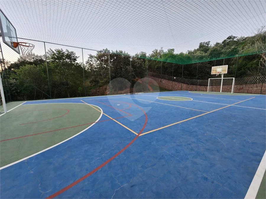 Terreno com 1.500 m2 no Condomínio Residencial Jardim Primavera Louveira SP