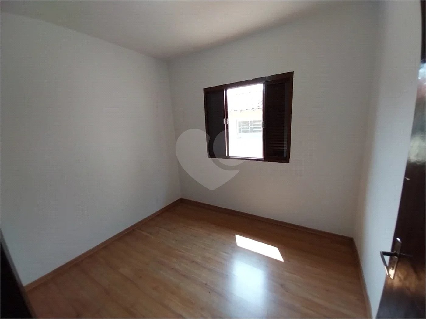 Casa à venda com 3 quartos em Vila Bossi, Louveira, SP