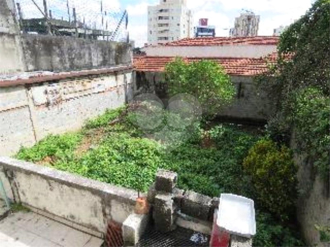 Sobrado à venda no Planalto Paulista c/300 m2 - 4 Quarto/1 Suíte/3 Vagas na garagem - Metrô S.Judas