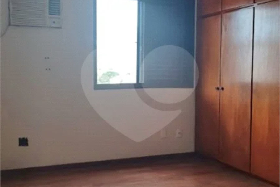 Apartamento à venda no Edifício Cabreúva no Bairro Alto em Piracicaba - SP.