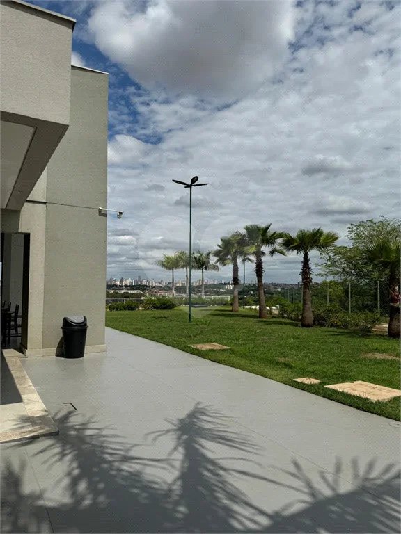 Casa térrea em estilo neoclássico com 3 suítes, no Condomínio Damha 2, na cidade de Piracicaba - SP.