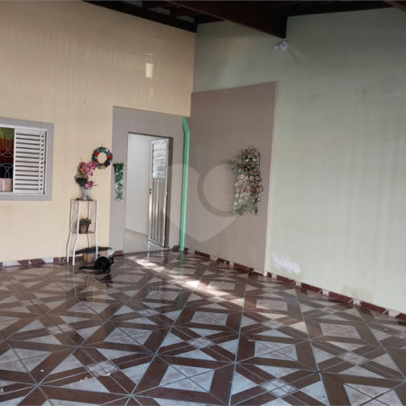 Casa térrea para venda no Planalto Paraíso