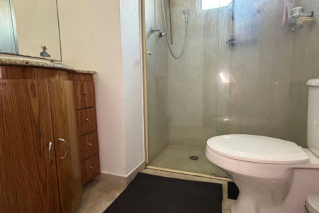 Casa para venda em Jardim Peri Peri com 3 quartos, sendo 1 suíte, 149m²