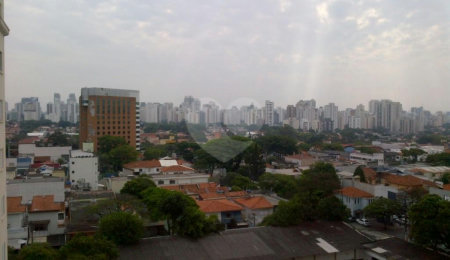 Apartamento à venda ou para alugar com 2 quartos, sendo 1 suíte,  em Indianópolis, São Paulo, SP