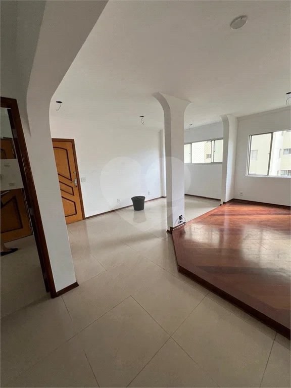 Oportunidade Única: Dois Apartamentos Unificados (110m2) à Venda e Locação no Residencial América – Parque Maria Domitila
