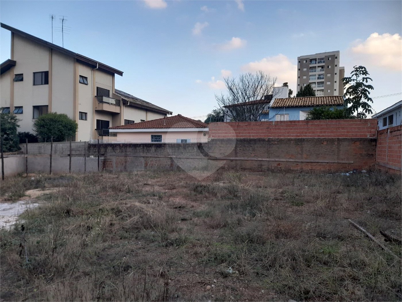 Terreno à Venda Próximo ao Kartódromo – Excelente Oportunidade para Investimento