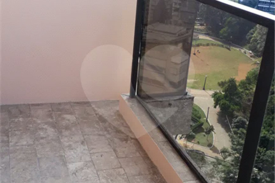 Apartamento à venda mobiliado nos Jardins — 126 m²