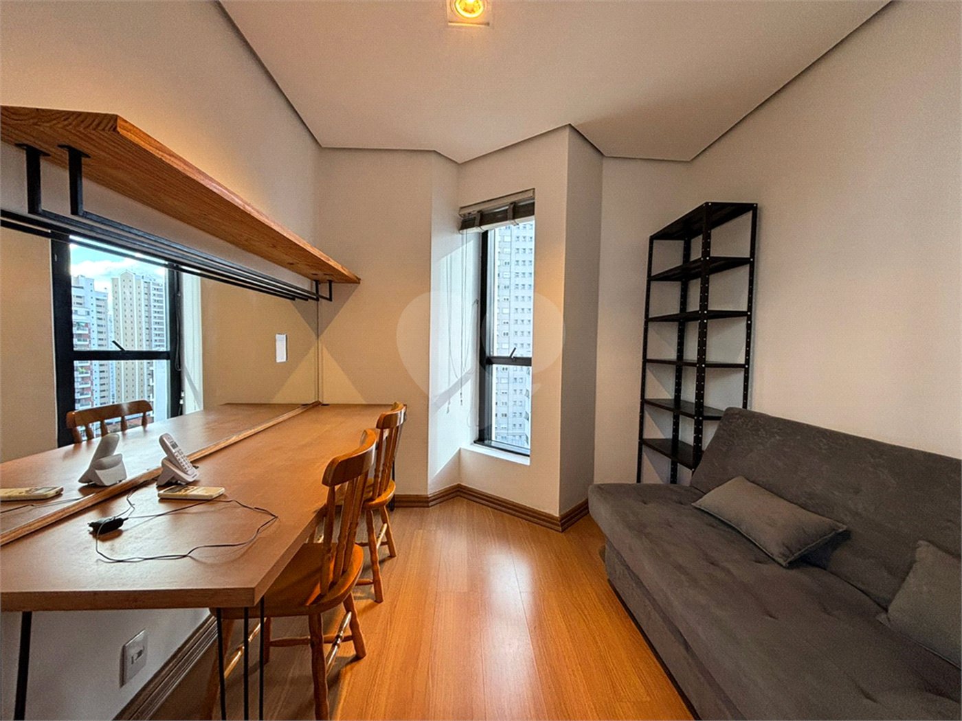 Cobertura duplex com 90 m², perfeita para quem busca conforto, privacidade e uma excelente localização.