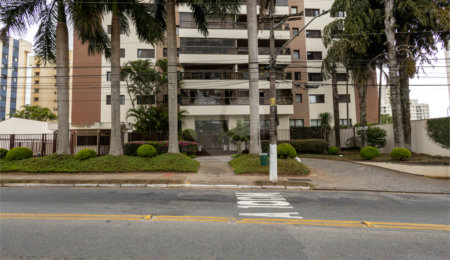 Apartamento à venda com 4 quartos, sendo 3 suítes,  em Jardim Monte Kemel, São Paulo, SP