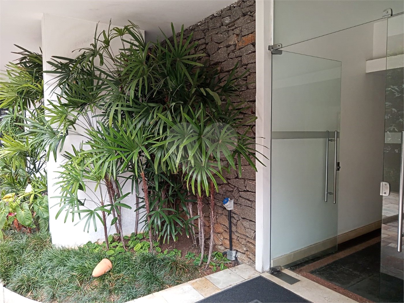 Apartamento à venda com 3 quartos, sendo 1 suíte, em Higienópolis, São Paulo, SP