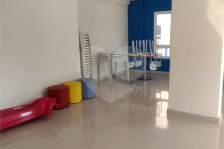 Apartamento MOBILIADO à venda. ÓTIMA OPORTUNIDADE!