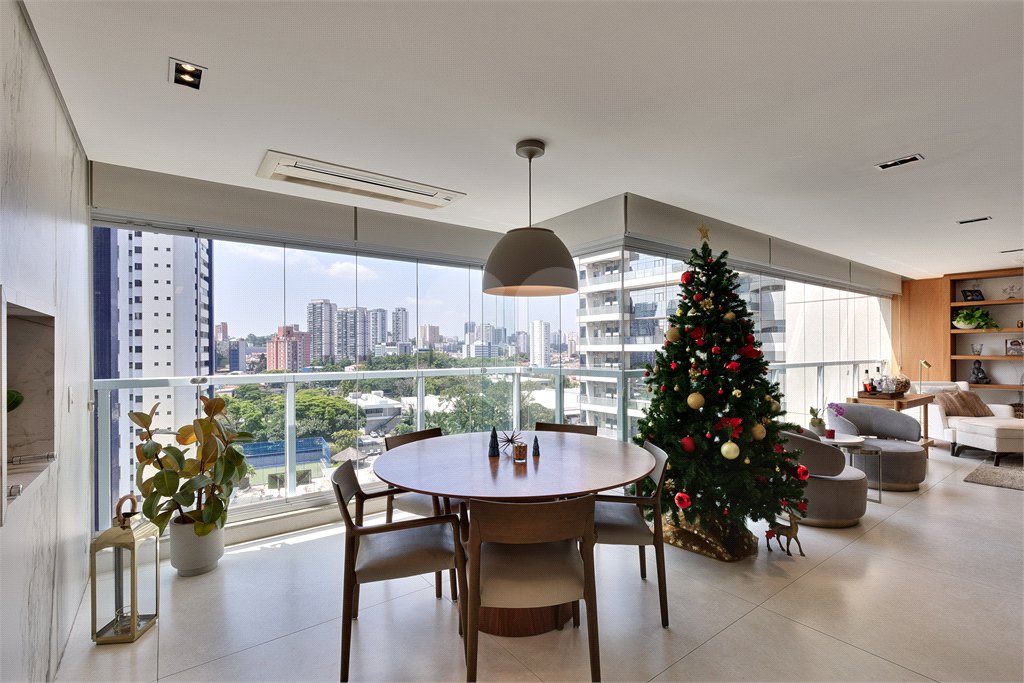 Apartamento à venda com 3 suítes em Chácara Santo Antônio (zona Sul), São Paulo, SP