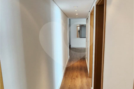 Apartamento no Condomínio Edifício Manaus em Ribeirão Preto para Venda