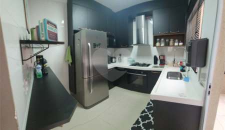 Casa à venda com 2 suítes no condomínio Villagio de Vicenza, São Paulo - SP
