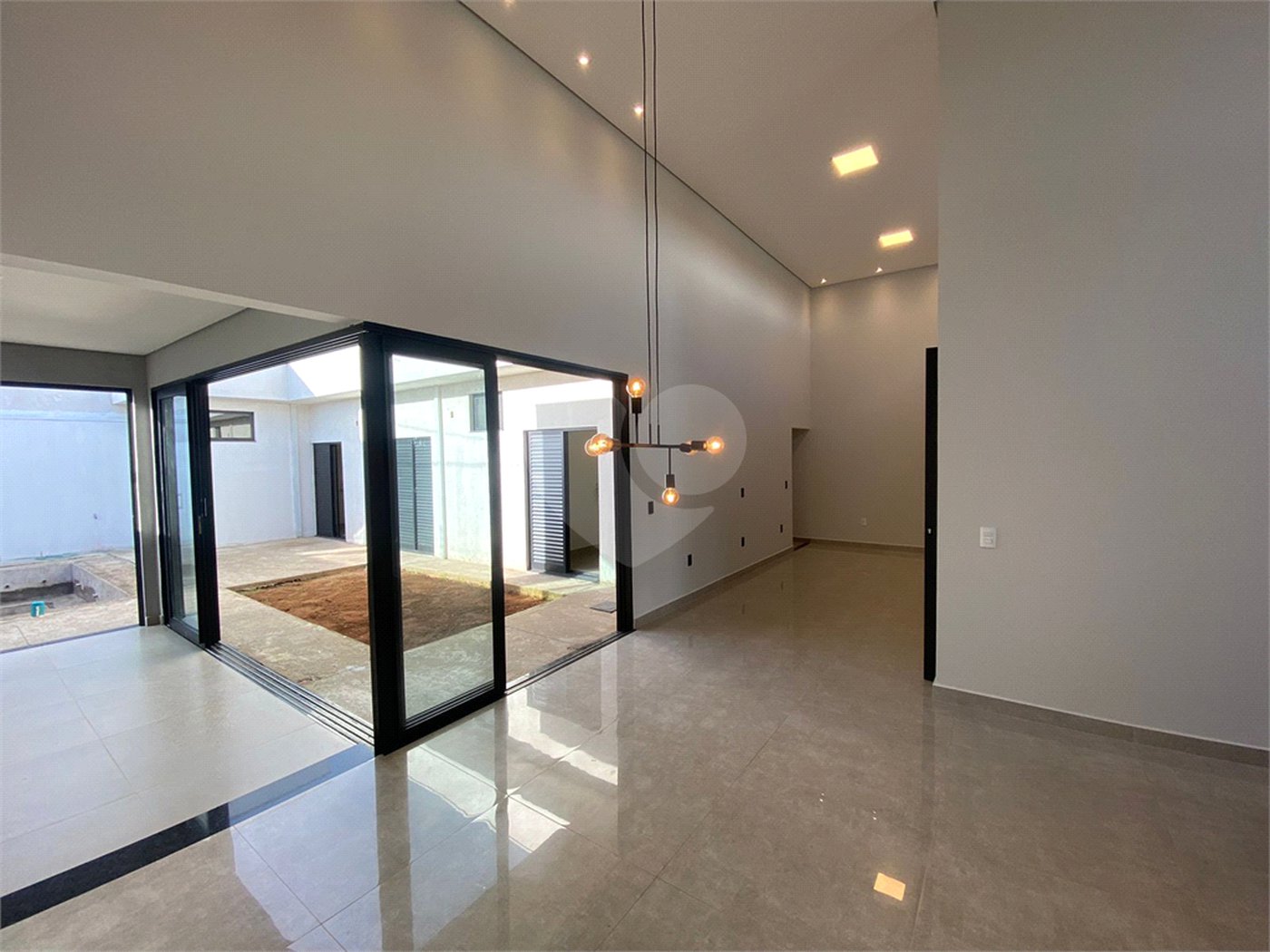 Casa térrea para venda em Ibaté/SP