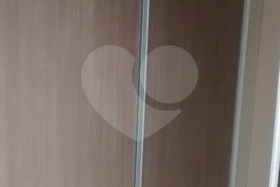 Ótima cobertura com 3 dormitórios,1 suíte, Condomínio com lazer e ótima localização.,