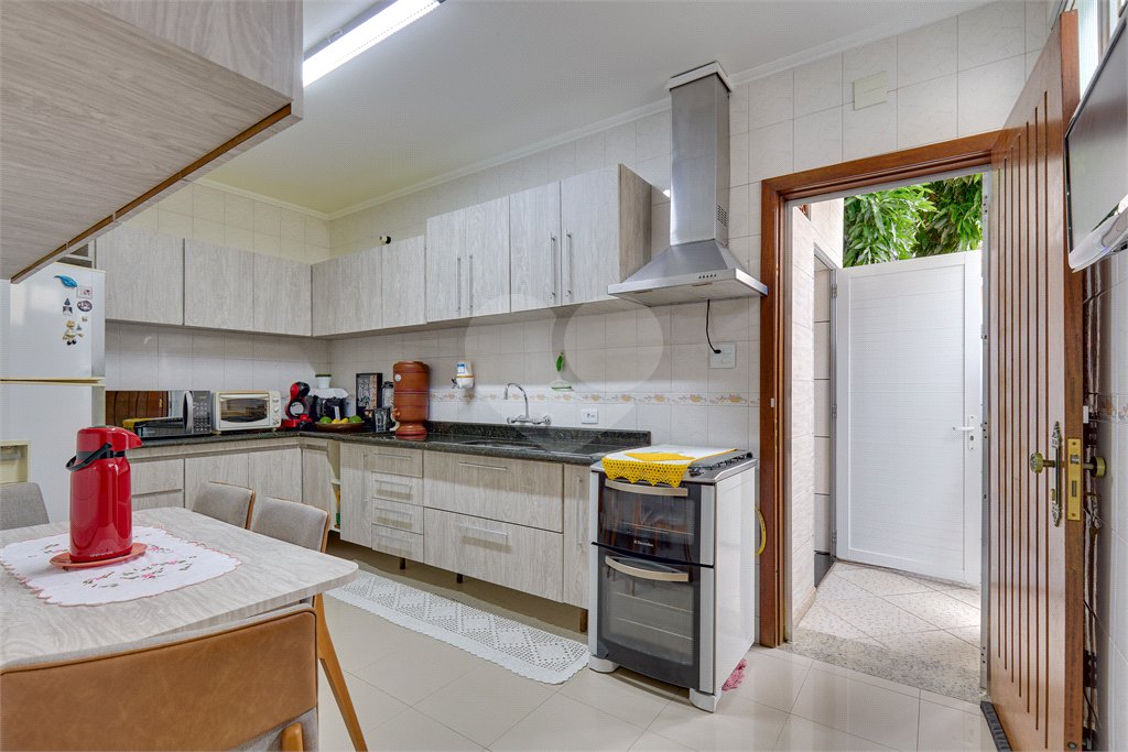 Casa à venda com 3 quartos em Campo Grande, São Paulo, SP