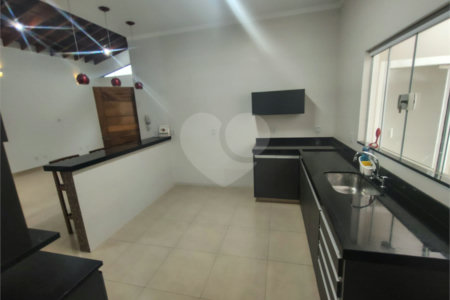 Casa à venda com 3 quartos, sendo 1 suíte,  no condomínio Bosque São Carlos, São Carlos - SP