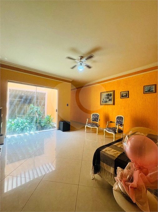 CASA DOS SONHOS EM LOCALIZAÇÃO PRIVILEGIADA!