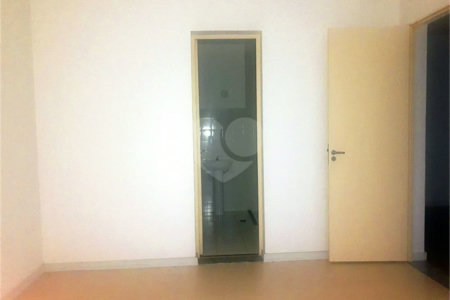 Apartamento em excelente localização na Av. Ipiranga Centro de São Paulo