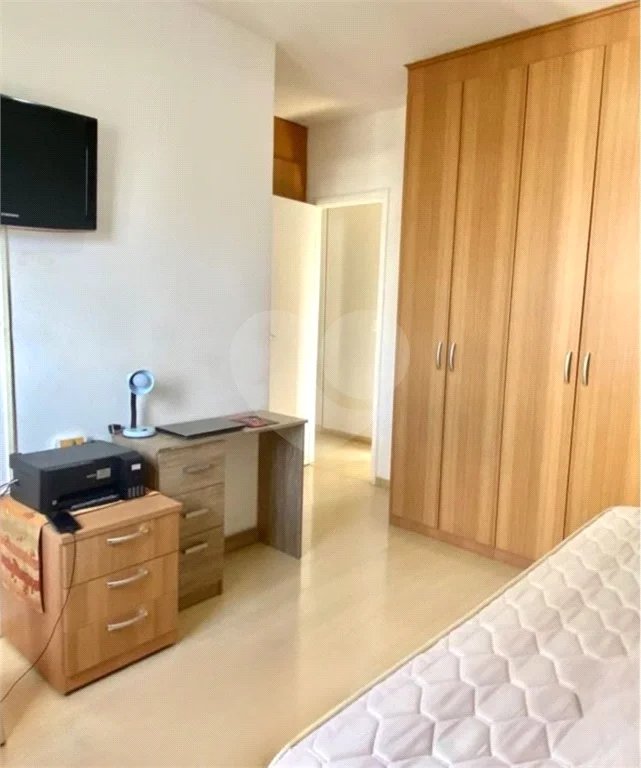 Apartamento á venda na Mooca de 89m² com 2 dormitórios, sendo 2 suítes e 2 vagas.