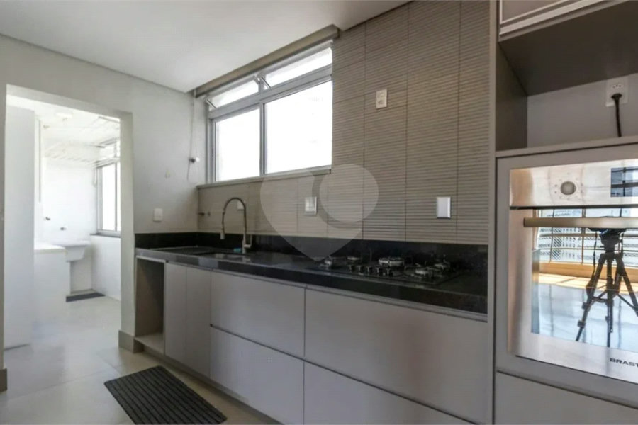 Apartamento à venda 97 m², 2 dormitórios, 1 vaga no Jardim Paulista - São Paulo/SP.