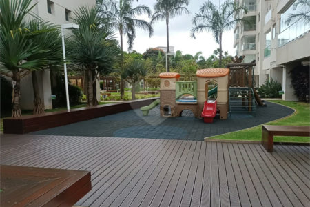 APARTAMENTO PARAÇAÇÃO COM 3 DORMITÓRIOS E 2 VAGAS DE GARGEM NA VILA ANASTÁCIO