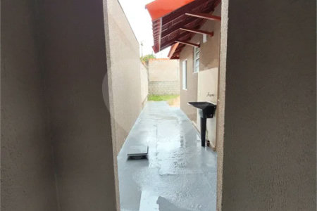 Casa Abaixo de Valor De Mercado no Eduardo Abdelnur: De R$ 270 mil por R$ 240 mil!