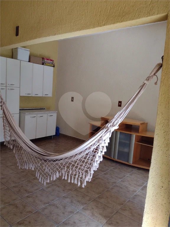 Casa com 180m² , 3 dormitórios , sendo 1 suíte , 2 vagas , à venda em Itaquera