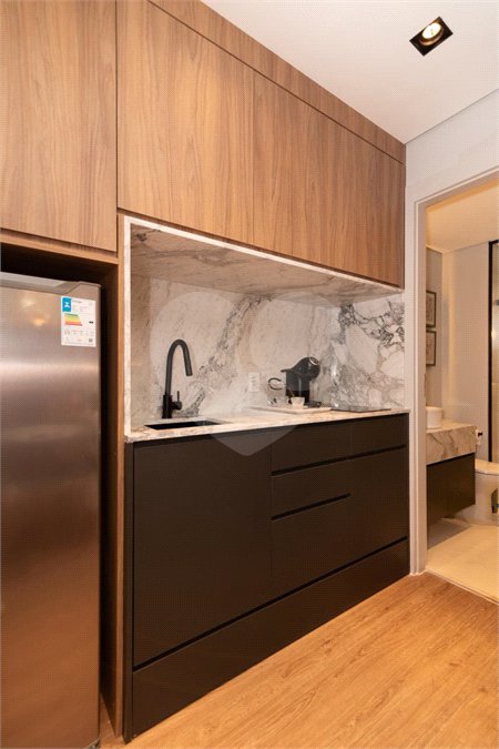 Studio Mobiliado em Moema | 29m² Pronto para Morar ou Investir