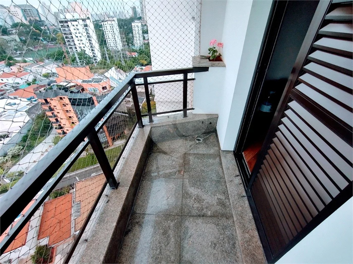 Apartamento para venda na Mooca com 4 suítes, 5 vagas. Condomínio Europa Cicero.