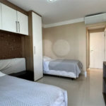 Apartamento à venda com 3 quartos, sendo 2 suítes,  em Riviera de São Lourenço, Bertioga, SP