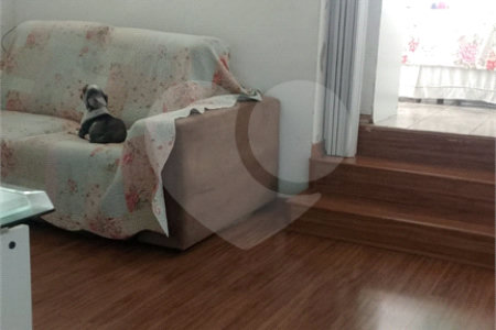 Casa à venda no Imirim com 3 quartos e 2 vagas – ótima localização