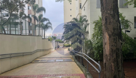 Apartamento para alugar com 3 quartos em Jardim Esmeralda, São Paulo, SP