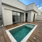 Excelente Casa Plana no Condomínio Bela Vista
