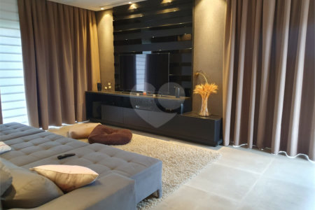CASA A VENDA NO URBANOVA, CONDOMINIO JAGUARY, 4 DORMITORIOS, 4 SUITES, 5 VAGAS, PISCINA, SJC