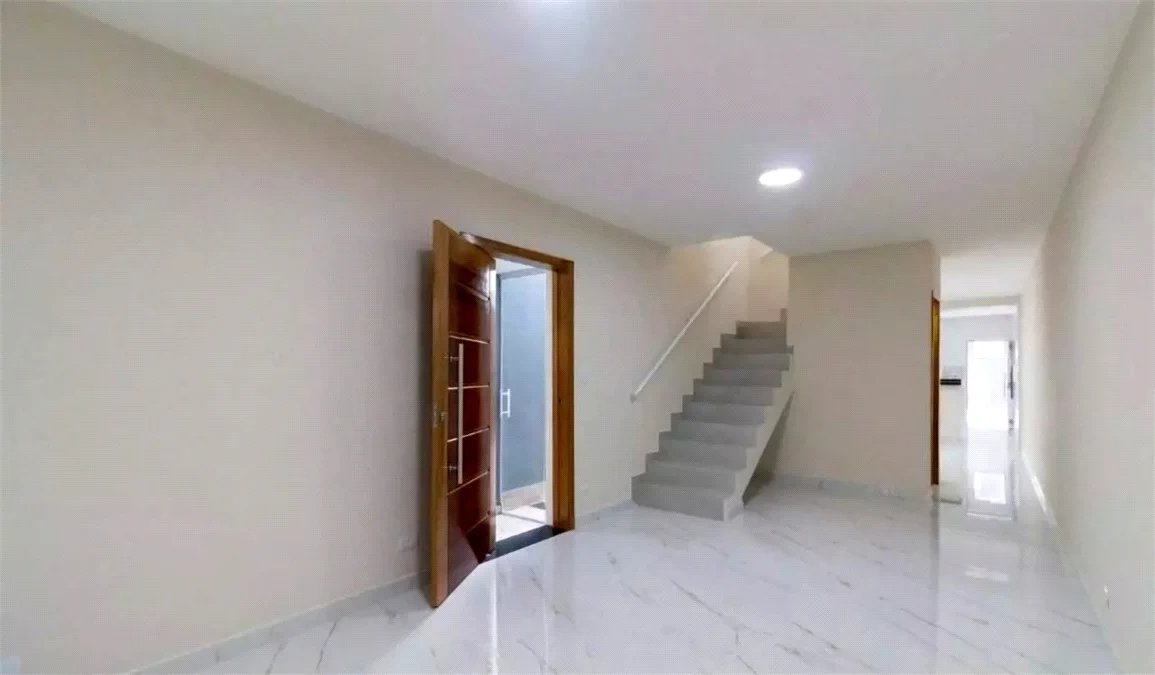 Casa à venda com 3 quartos, sendo 1 suíte, em Jardim Peri Peri, São Paulo - SP