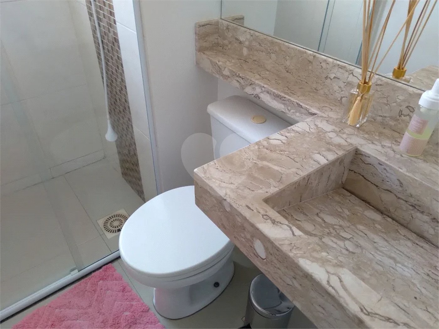 Apartamento à venda com 2 quartos no condomínio Pitangueiras, Hortolândia - SP