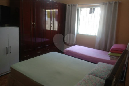 Sobrado 125 m² com 3 Dormitórios ,2 Vagas e uma Edícula nos Fundos– Residencial ou Comercial – Pirituba