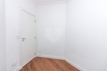 APARTAMENTO 3 QUARTOS E 3 VAGAS À VENDA NA CHÁCARA KLABIN VENDER