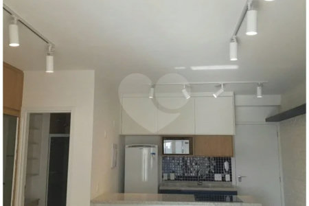 Landing Campo Belo 42 m² Apartamento semimobiliado para locação no Campo Belo, 1 quarto, garagem