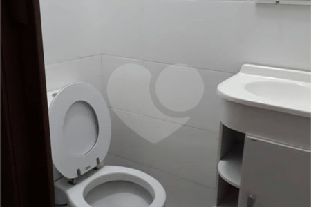 SOBRADO RESIDENCIAL EM EXCELENTE LOCALIZAÇÃO