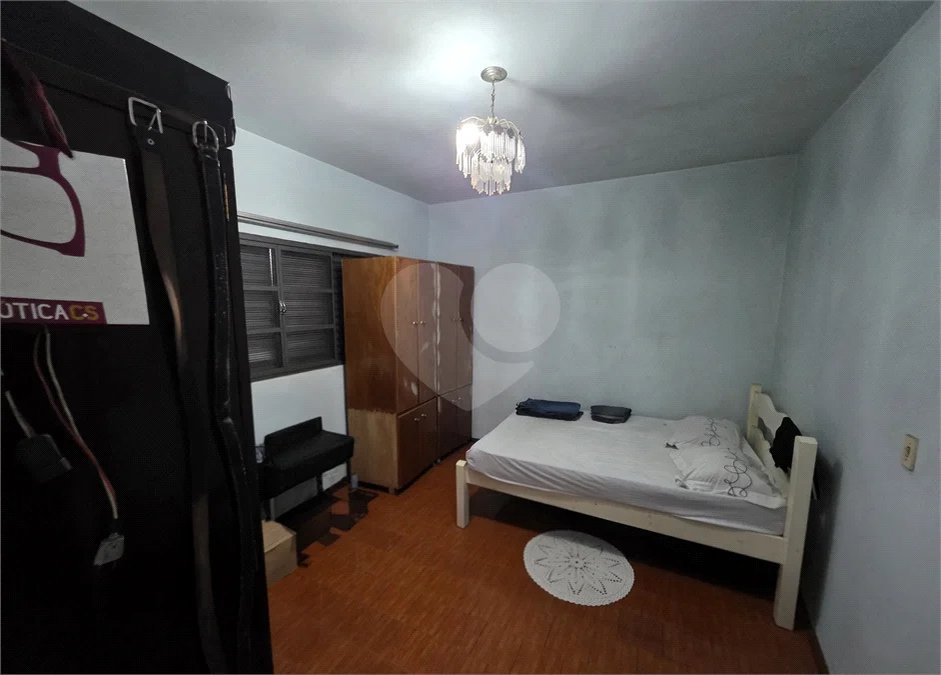 Casa térrea, 2 dormitórios com salão comercial Jd. Nova São Carlos