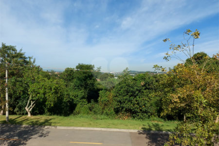 Casa a venda no Condomínio Reserva de Santa Isabel - Louveira SP.